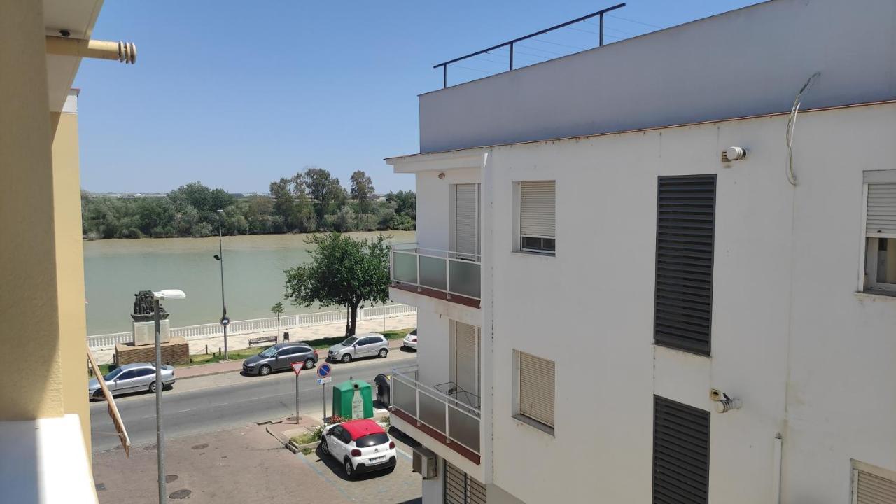 Habitacion Doble Con Aseo Compartido Coria del Río エクステリア 写真